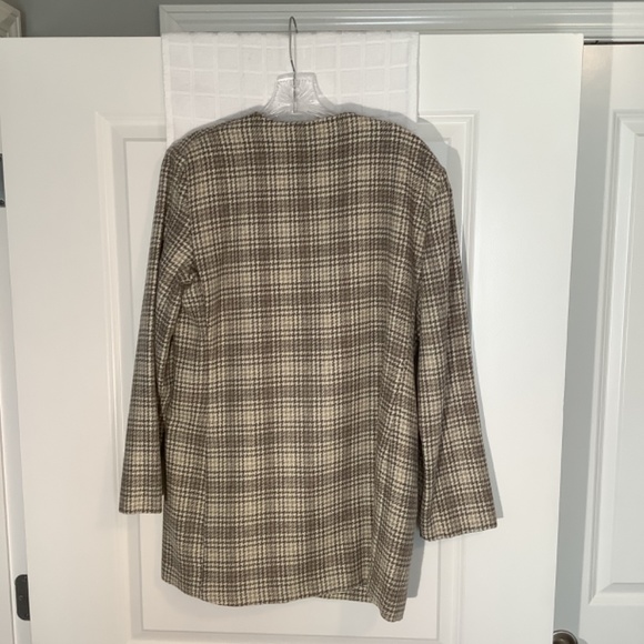 Maren Ladies 2 Piece Skirt Suit Cream/ Tan Blazer Size Small/ Skirt Size 8 - Picture 3 of 7